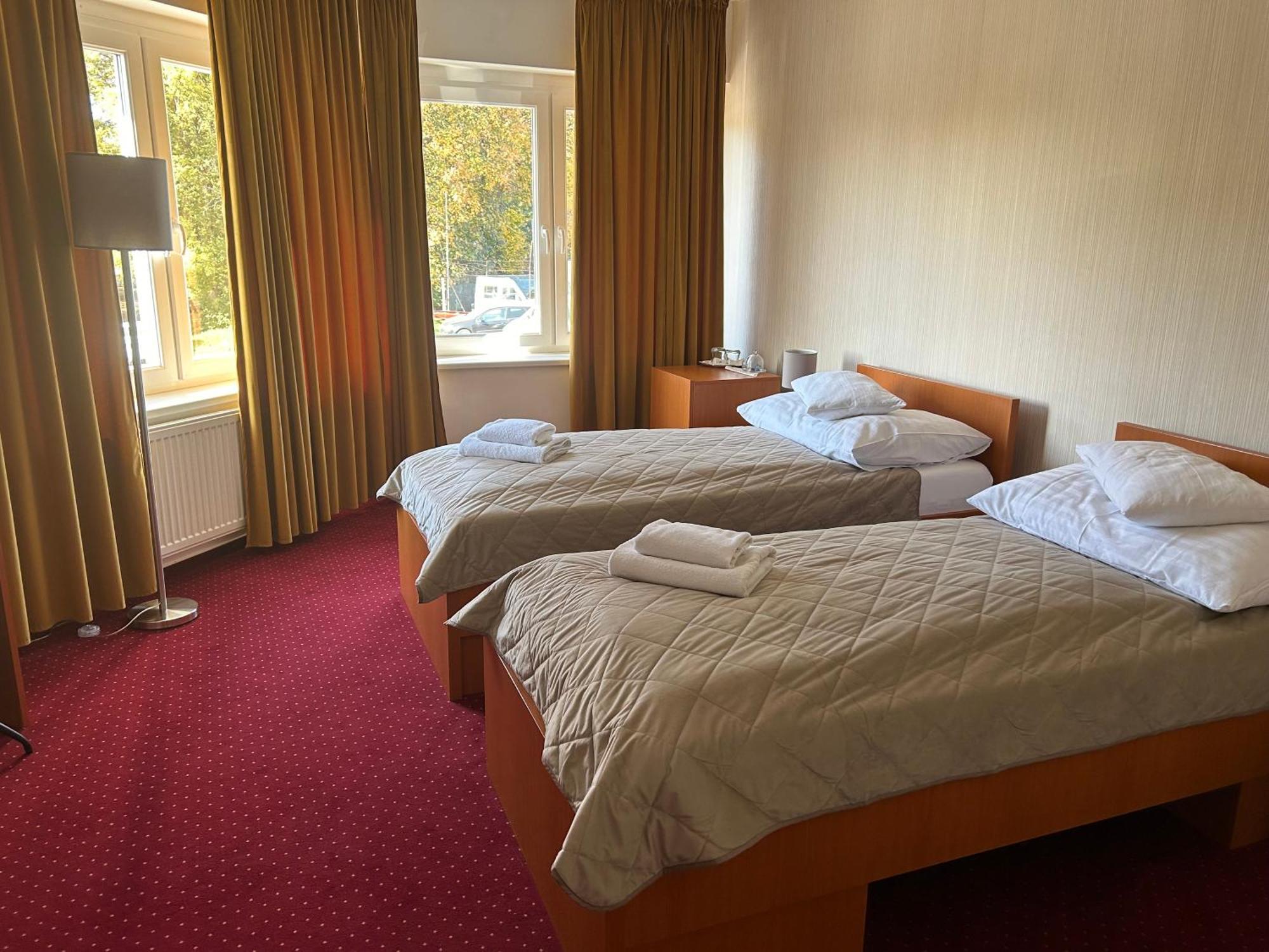 Hotel Evan U Hoffera Topoľcany Bagian luar foto