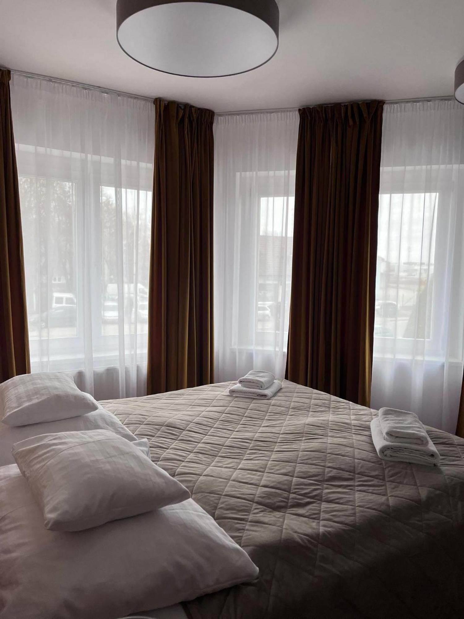 Hotel Evan U Hoffera Topoľcany Bagian luar foto