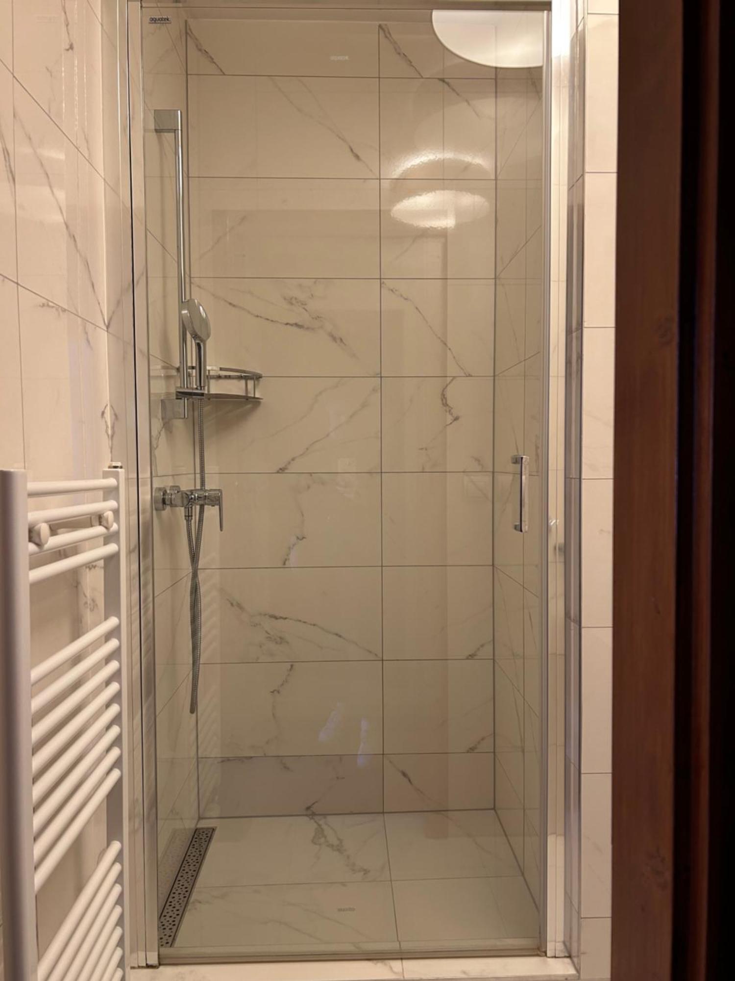 Hotel Evan U Hoffera Topoľcany Bagian luar foto